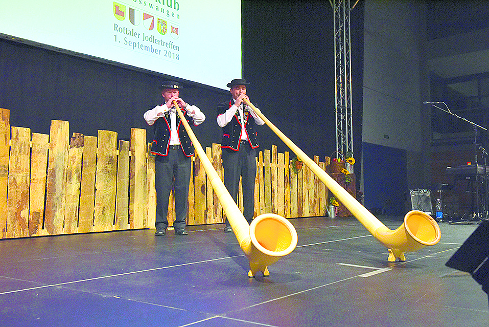 Das Alphornduo Rottal: Andreas Erni (links) und Thomas Eichenberger.