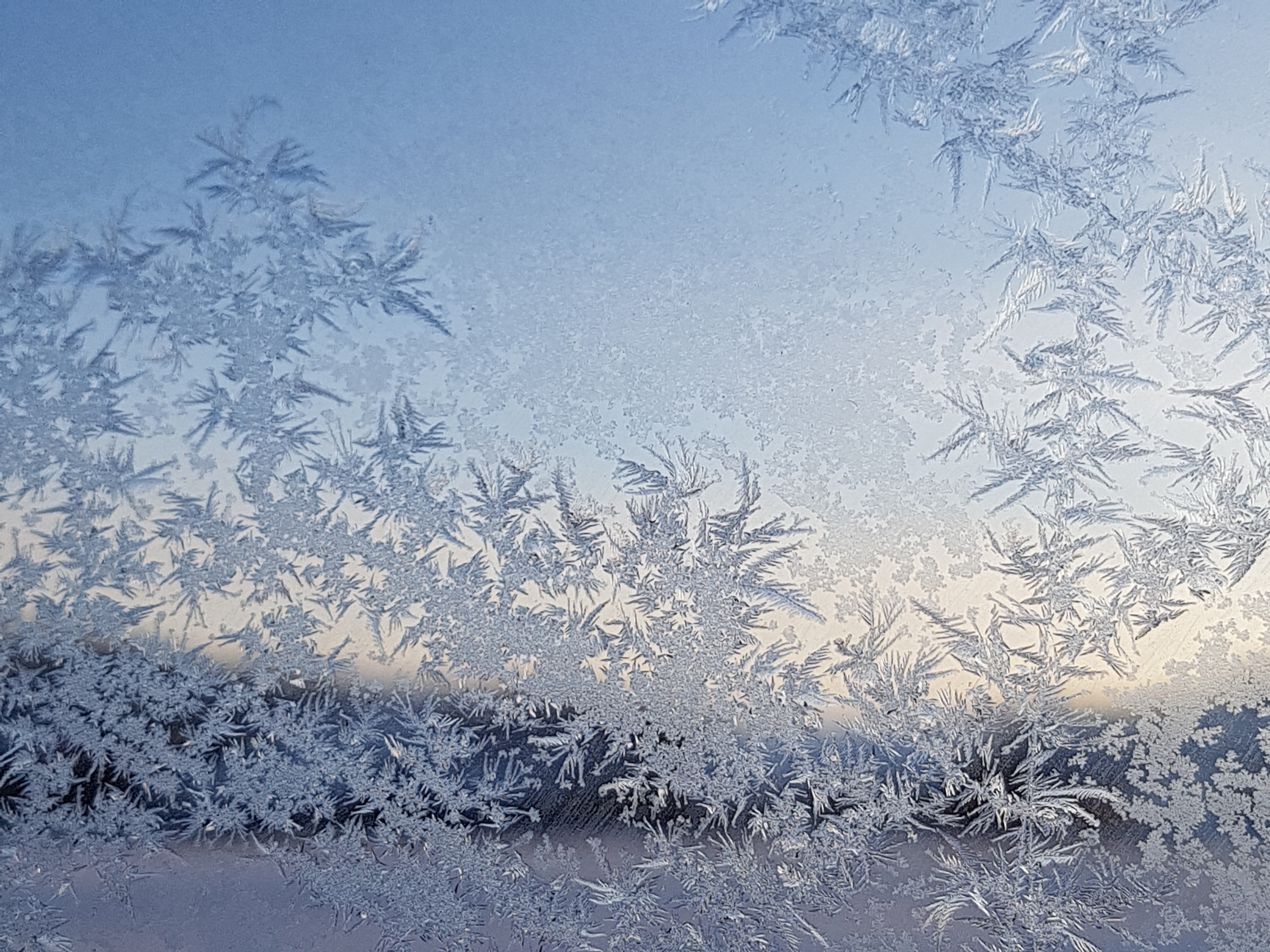 Winterzauber an Balkonfenster. | Toni Koller, Grosswangen