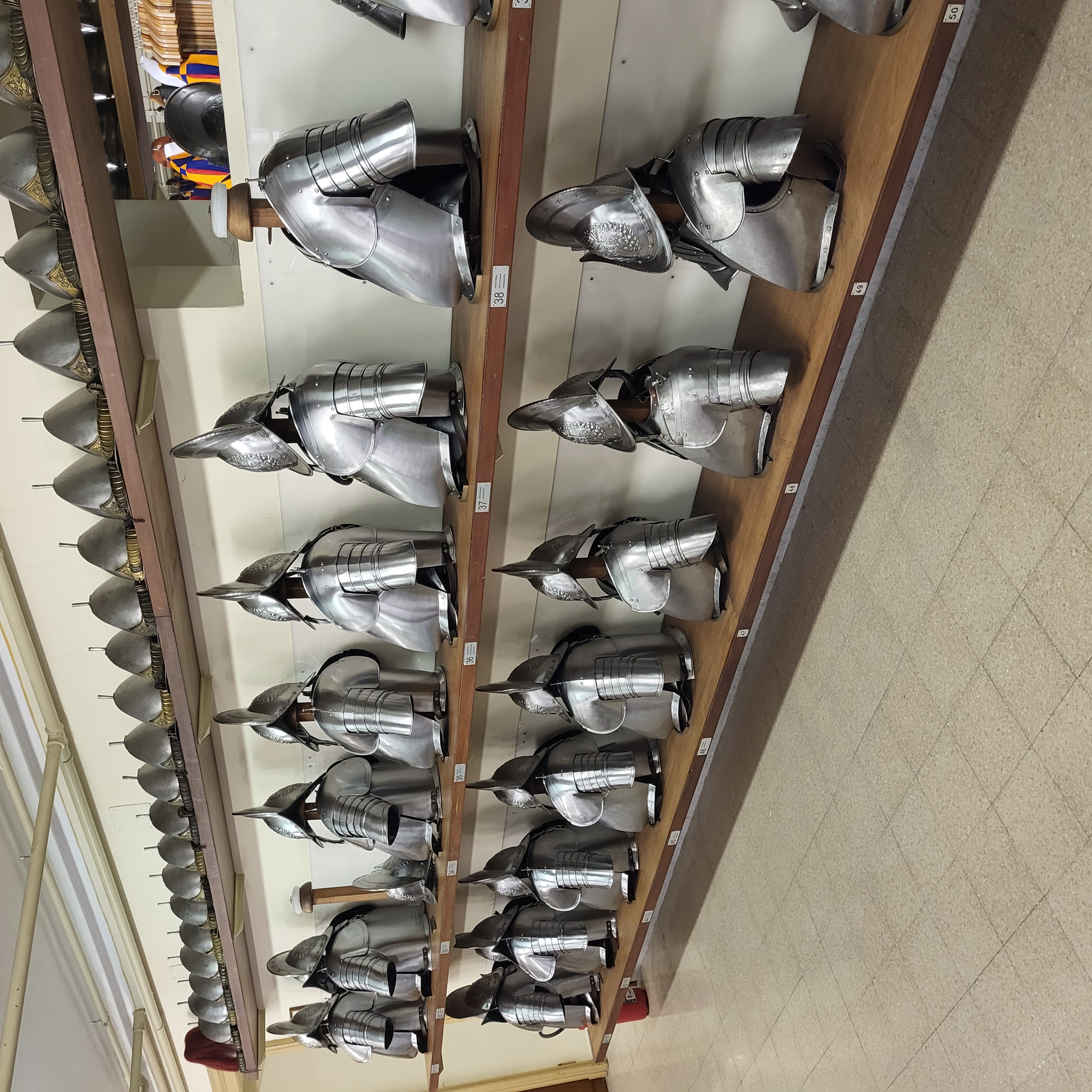 Blick in die Waffenkammer der Gardisten